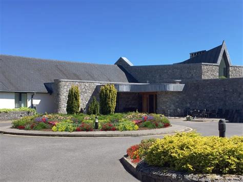 Search Hotels Near Marian Shrine, Knock .